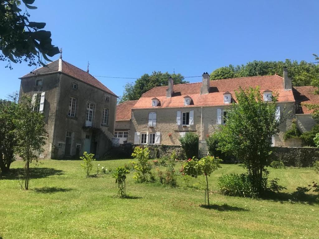 Bed and Breakfast Chez Zoiseau Et Zoiseautte Chassigny Exteriér fotografie